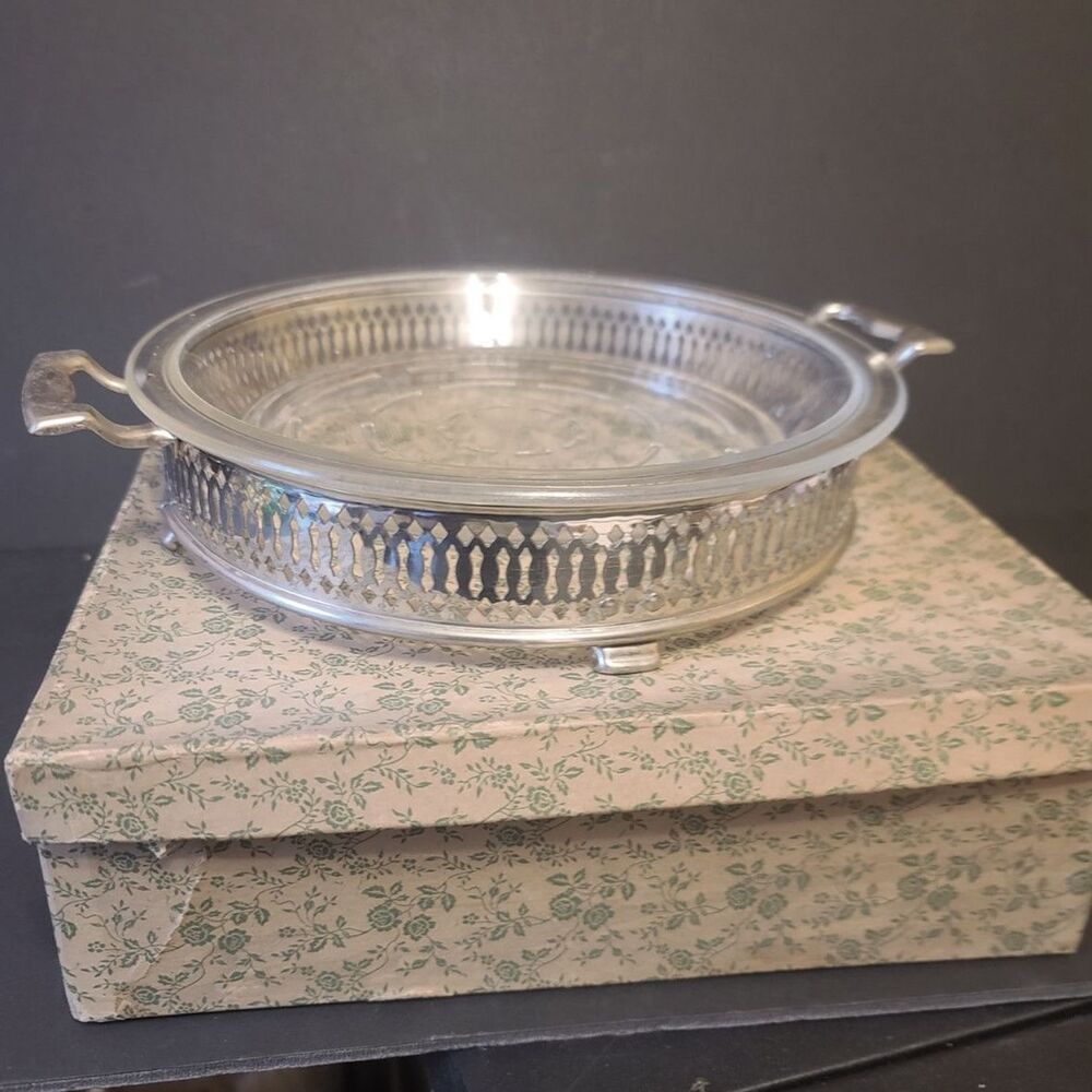 Vintage Glasbake 9" Pie Plate‎ with Silver Handled Cooling Stand in Original Box